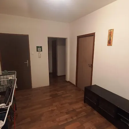 Double 17m2 With Shared Bathroom *